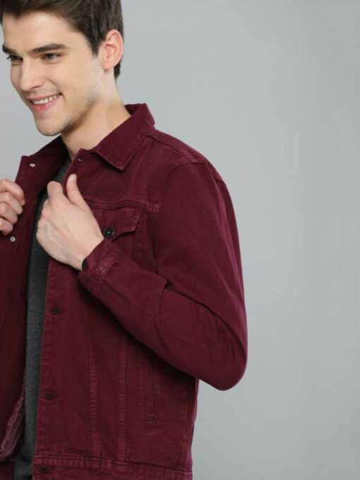 Klizen Men Maroon Solid Cotton Jacket - Image 3